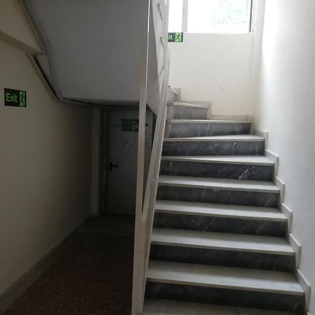 נאוי אפיבטיי Apartment By The Beach מראה חיצוני תמונה