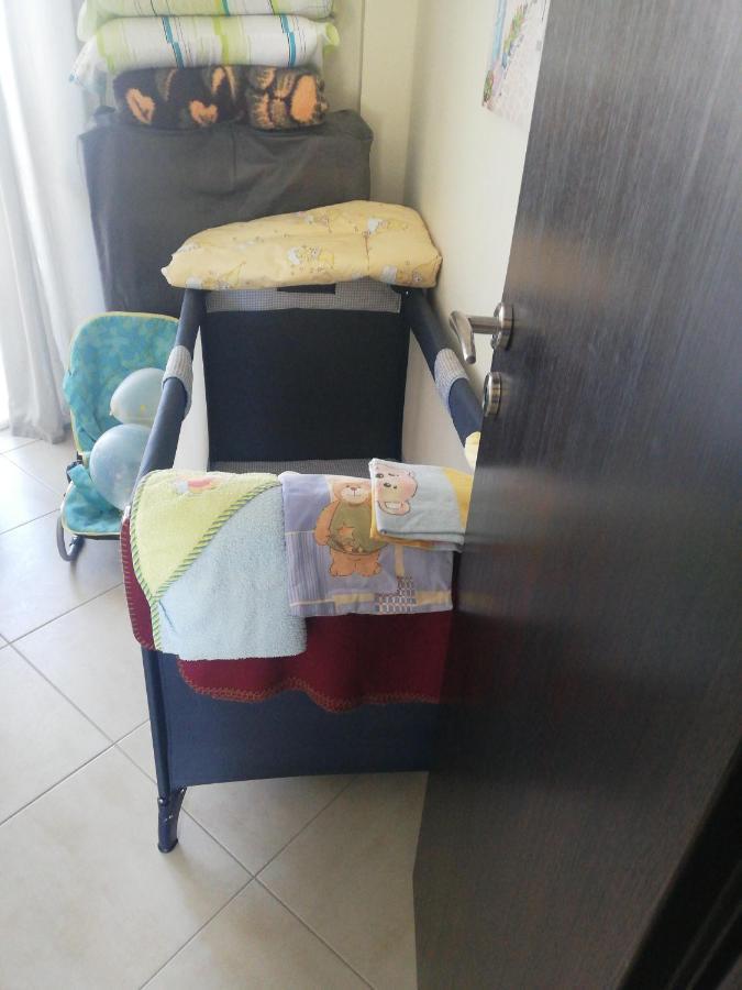 נאוי אפיבטיי Apartment By The Beach מראה חיצוני תמונה