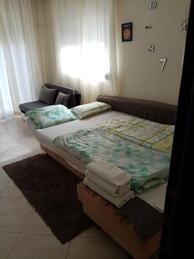 נאוי אפיבטיי Apartment By The Beach מראה חיצוני תמונה