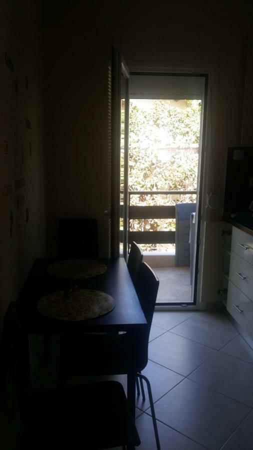 נאוי אפיבטיי Apartment By The Beach מראה חיצוני תמונה